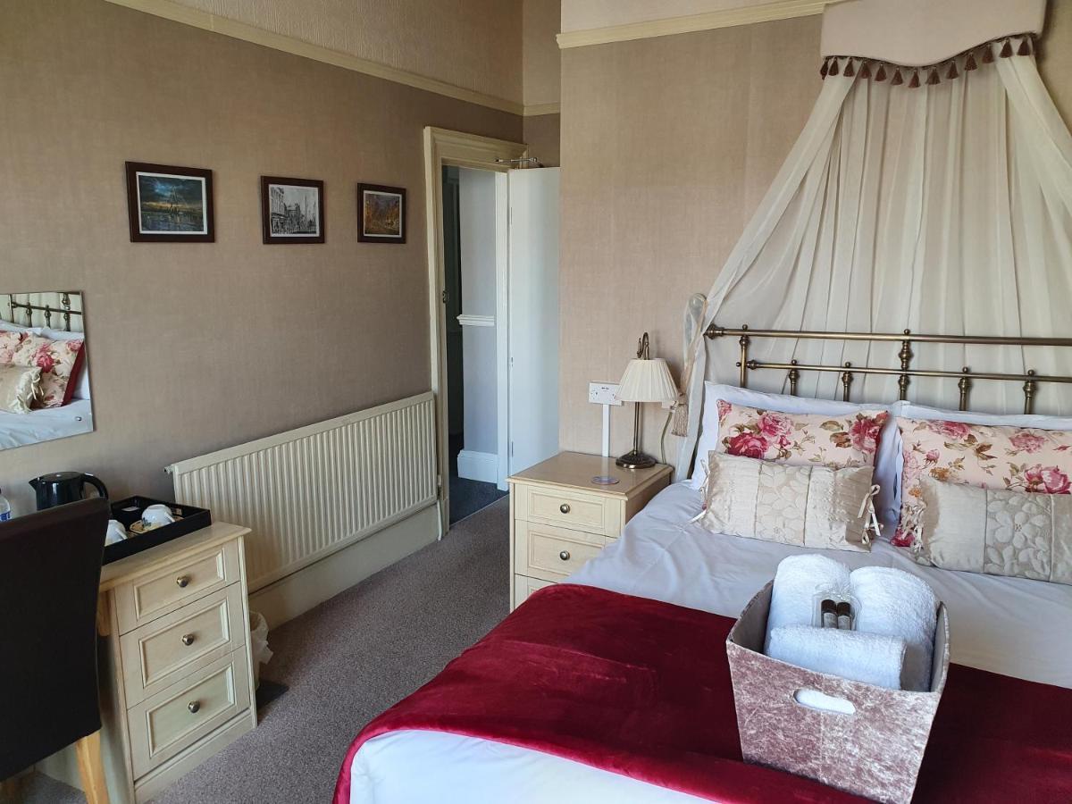 The Braemar Southport Bed and Breakfast Buitenkant foto